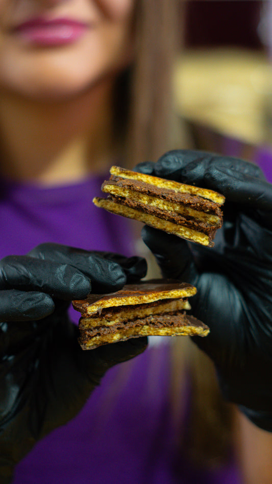 Alfajor doble cacao frambuesa