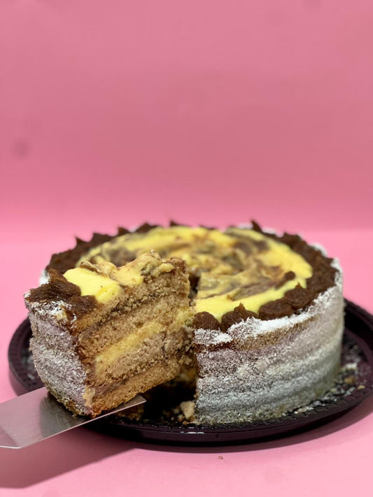 Torta pastelera manjar de dátil 20 personas